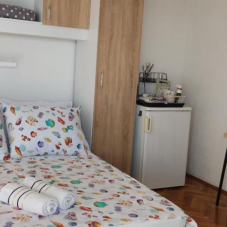 Apartment And Rooms Busa 3 Zengg Kültér fotó